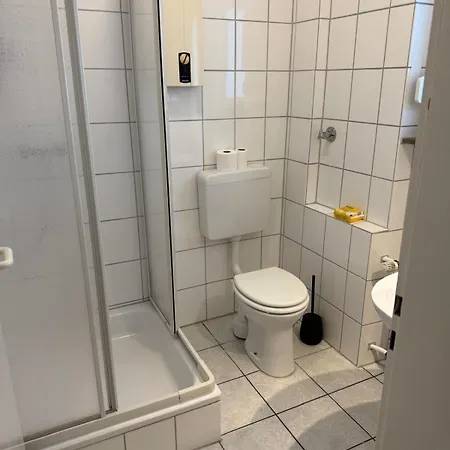 Messe Essen, Modernes Mit Kueche, Smart-tv Und Separatem Schlafzimmer, Self-check-in Lägenhet