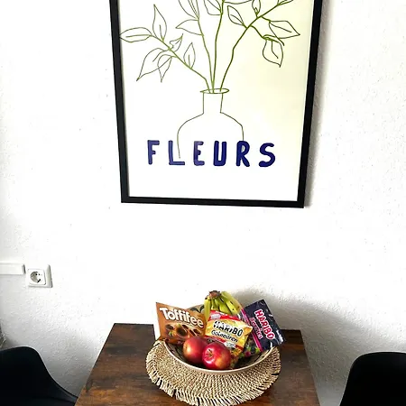 Messe Essen, Modernes Mit Kueche, Smart-tv Und Separatem Schlafzimmer, Self-check-in Essen