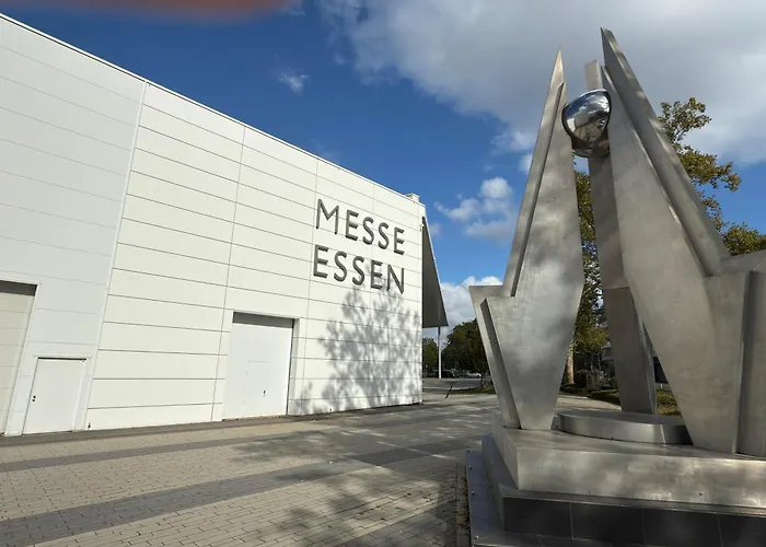 Messe Essen, Modernes Mit Kueche, Smart-tv Und Separatem Schlafzimmer, Self-check-in Essen