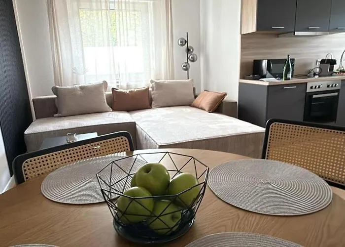 Lejlighed Messe Essen, Modernes Mit Kueche, Smart-tv Und Separatem Schlafzimmer, Self-check-in